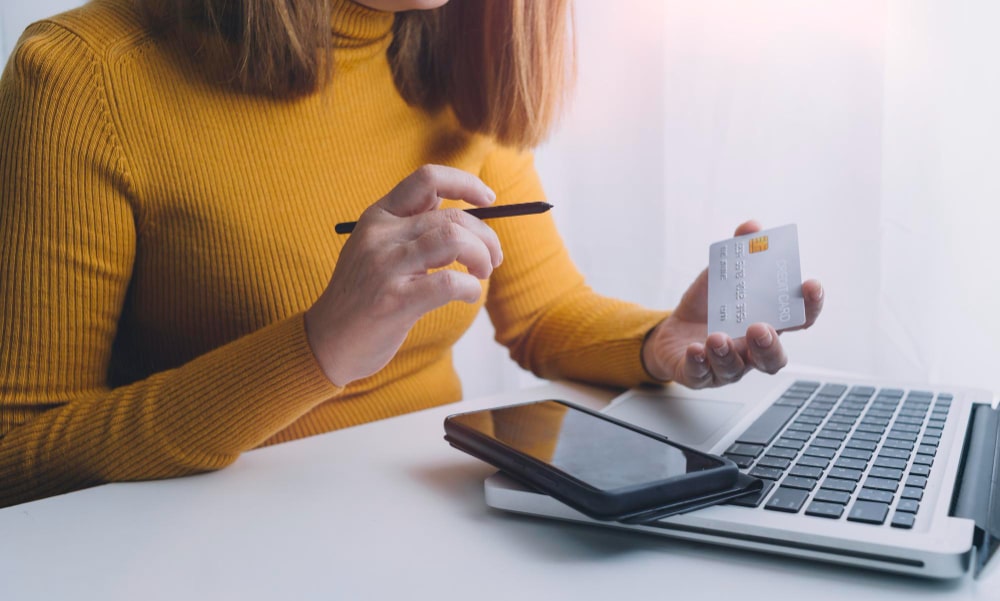 Kako uraditi proveru kreditnog biroa online?